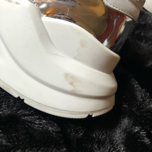 Burberry Regis Metallic Silver - Picture 6 of 8